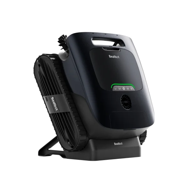 Beatbot AquaSense 2 Ultra Roboter auf seiner Ladestation